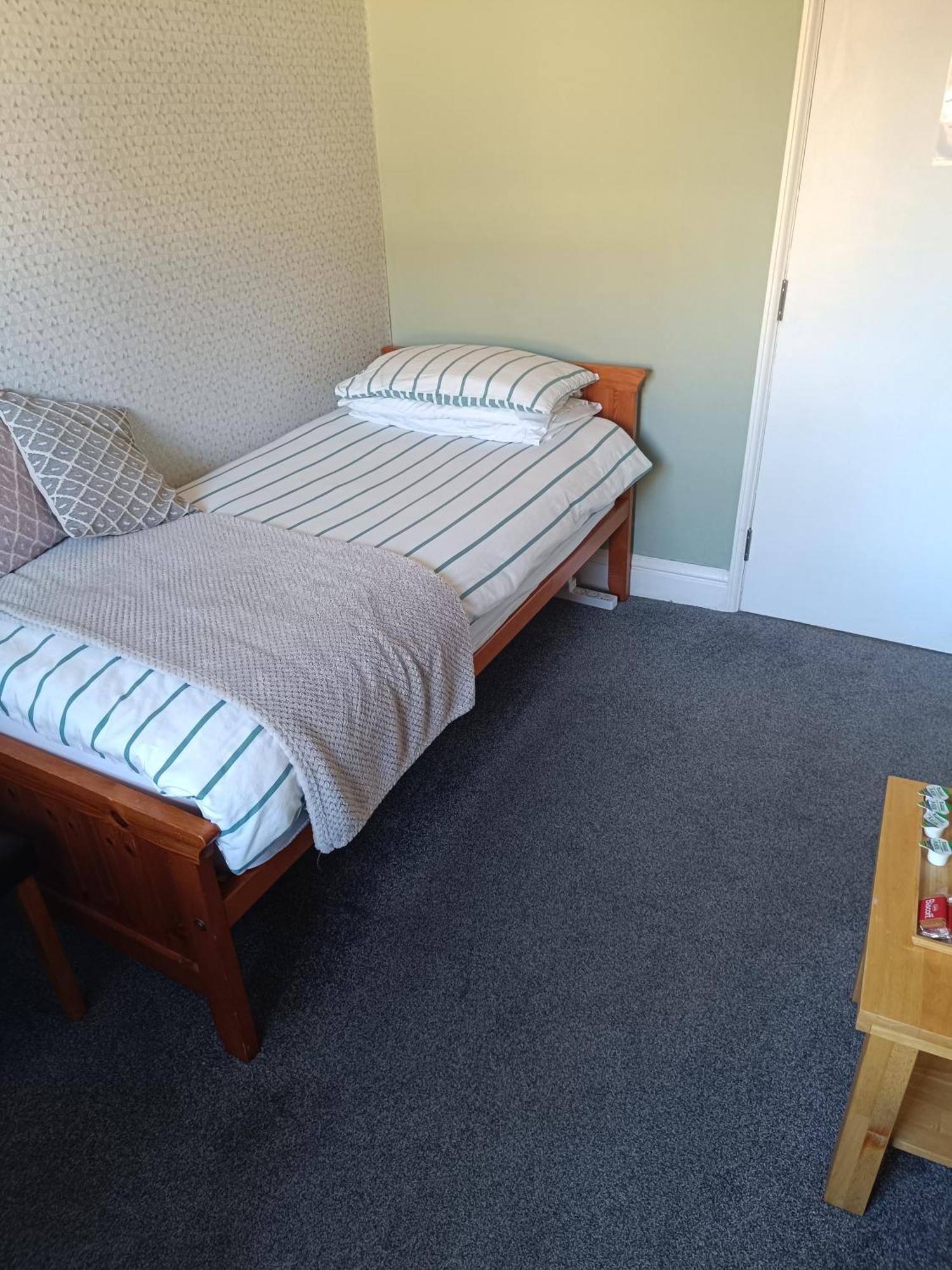 The Blue Mantle Bed and Breakfast Wellington  Exteriör bild