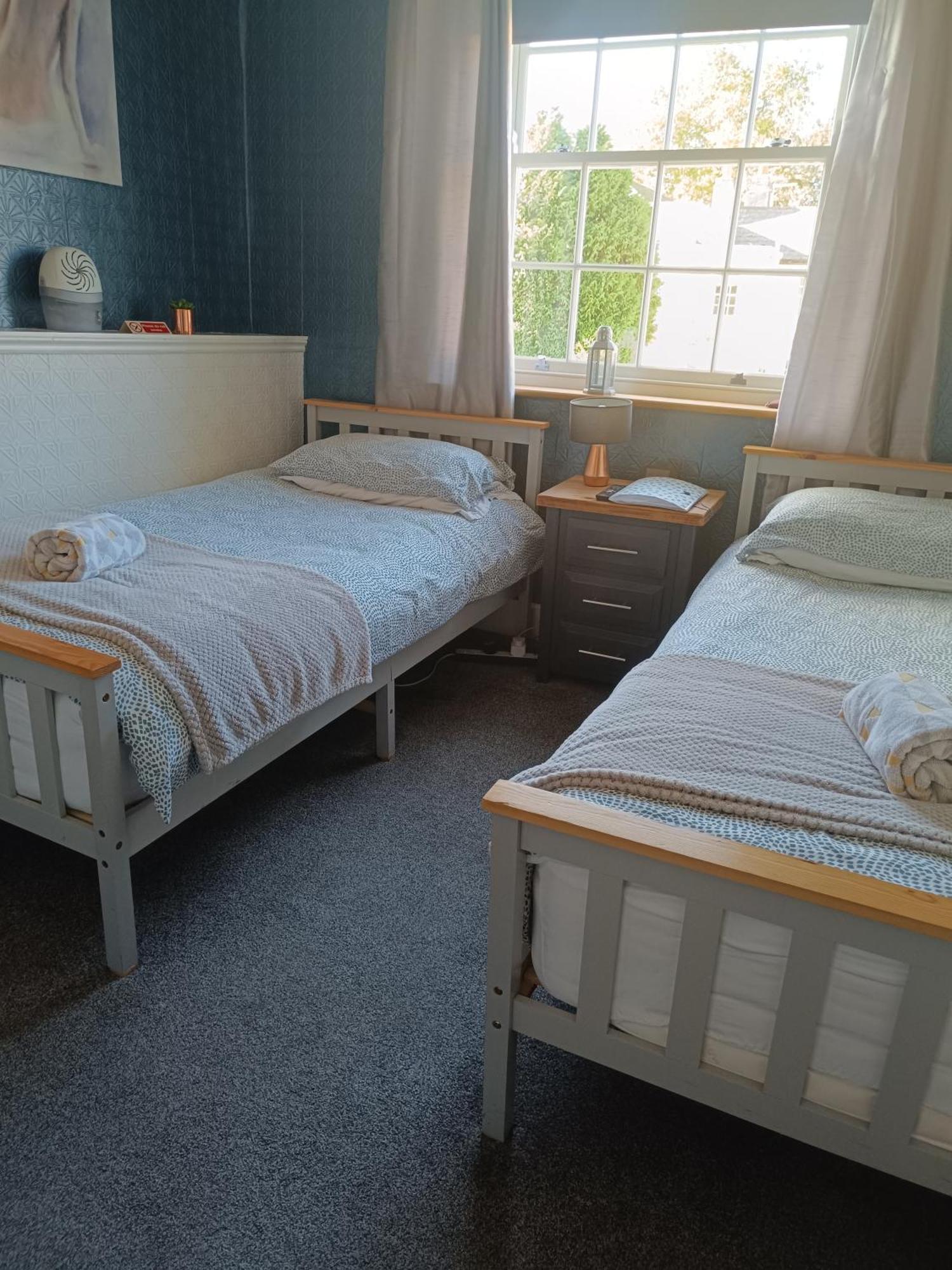 The Blue Mantle Bed and Breakfast Wellington  Exteriör bild